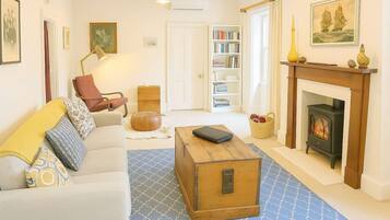 TV, DVD player, offices