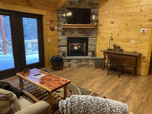 Smart TV, fireplace - New 2/2 Log Cabin, Rushing Trout Stream, Hot Tub, Fireplace, 8 acres, WiFi (Deep Gap, NC)