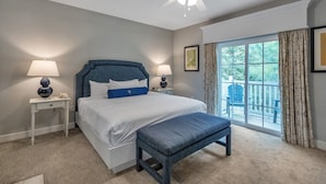 1 bedroom, laptop workspace, iron/ironing board, bed sheets - The Kings Creek Estates (Williamsburg)