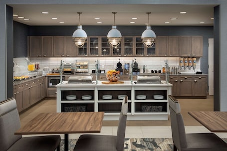 Free daily buffet breakfast. Homewood Suites by Hilton Destin