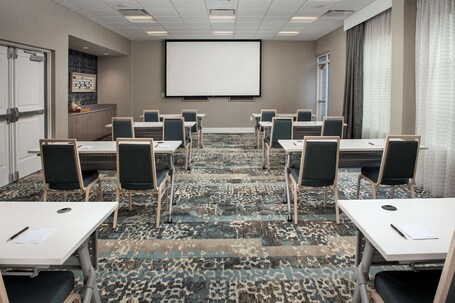 Homewood Suites by Hilton Destin - Image 26
