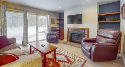 Inviting condo near skiing and golf, with fireplace and deck