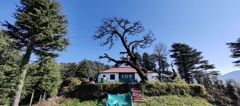 Pre independence 2 BHK Bungalow,Dalhousie,Himachal