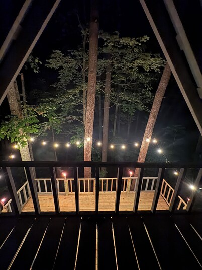 The Getaway - Wi-Fi - Pet friendly - New Deck