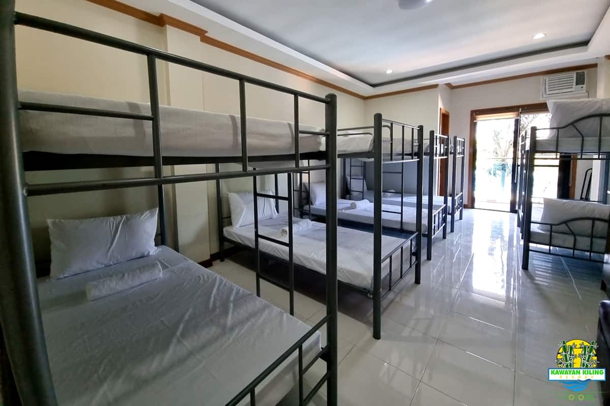 Room, Multiple Beds | Bed sheets