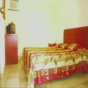 Free WiFi, bed sheets - HM Dora II (Acapulco)