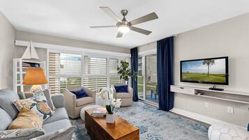 Condo (1 Bedroom) | Front of property