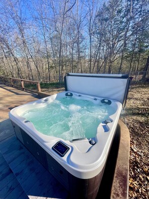 Bain à remous extérieur