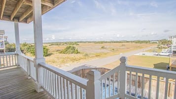 Casa, 5 habitaciones | Áreas de la propiedad