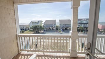 Casa, 5 habitaciones | Áreas de la propiedad