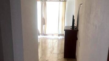 Tabla de planchar con plancha y wifi gratis