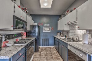 Studio (6 Bedrooms) | Property amenity - Sisters Too by Ruidoso Vacation Rentals (Alto)