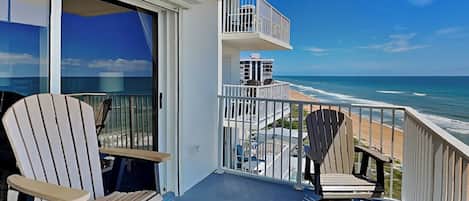 Appartamento, letti multipli, balcone, vista oceano (Sea Winds 904 - Pet Friendly) | Vista balcone