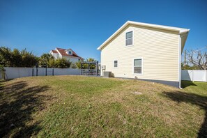 Casa (3 Bedrooms) | Servicio de la propiedad