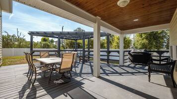 House (3 Bedrooms) | Property amenity