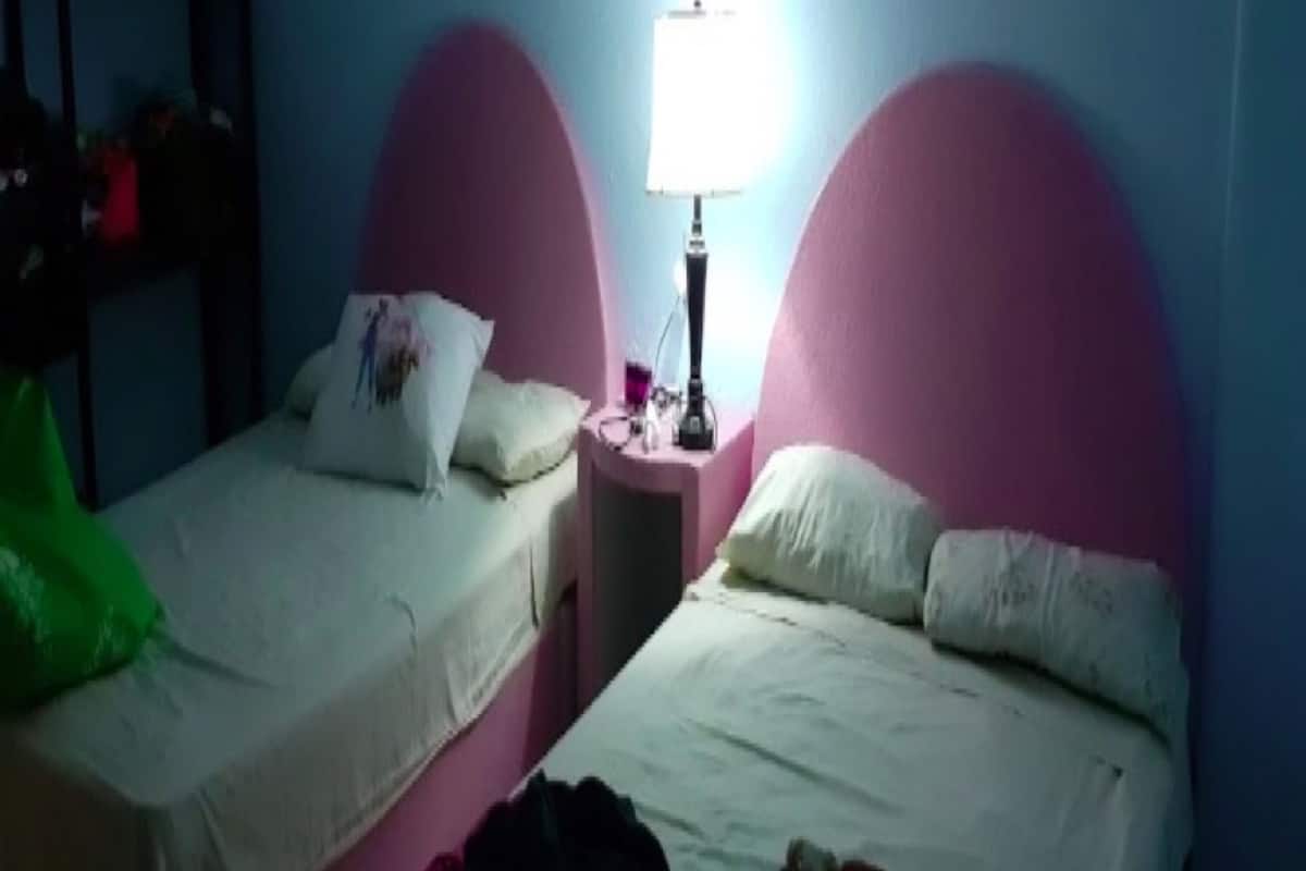 Deluxe Room | WiFi (free), bed sheets