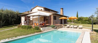 Villa Renina – Vacation villa with private pool in Gambassi Terme, Tuscany