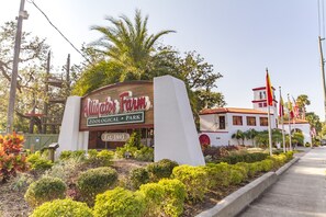 Exterior - Beacher's Lodge 236 (St. Augustine)