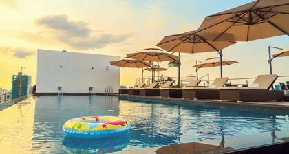 Ocean Hotel