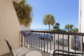Property grounds - 🌴 Unit 101 at Gulf Gate – Beach View Comfort for Up to 4 Guests (St Pete Beach)
