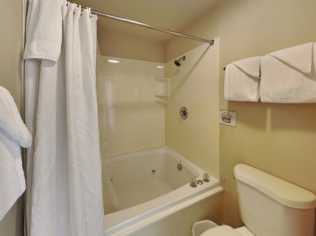 Cedar Lodge - Image 122