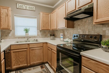 Cedar Lodge - Image 19