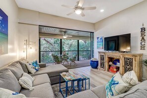 Unclassified image, 3 of 48, button