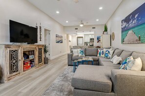 Unclassified image, 5 of 48, button