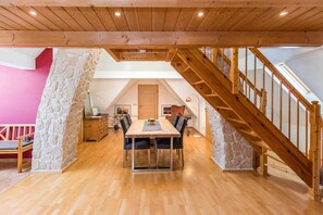 Imagen sin descripción, 3 de 21, botón