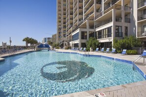 Piscine couverte, piscine chauffée