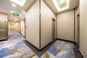 Unclassified image, 2 of 12, button - Rest Hotel (Lanzhou West Railway Station Lanzhou Old Street) (Lanzhou)