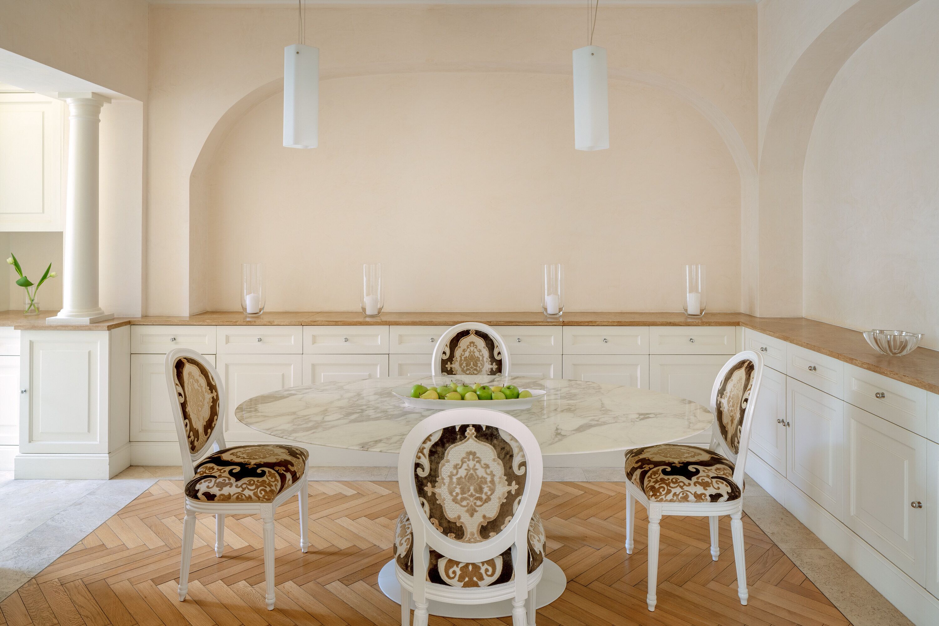 غرفة لتناول الطعام