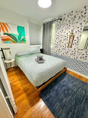 1 غرفة نوم ومكتب ومكواة/لوح كي وواي فاي