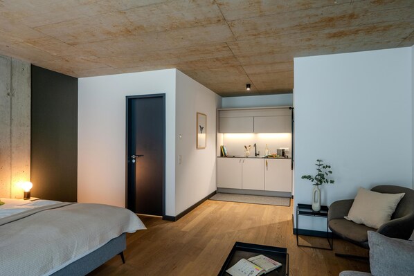 Unclassified image, 1 of 52, button - ipartment Wolfsburg @HOME by Best Western (Wolfsburg)