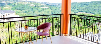 Golden memories await you on the Peduase Mountains