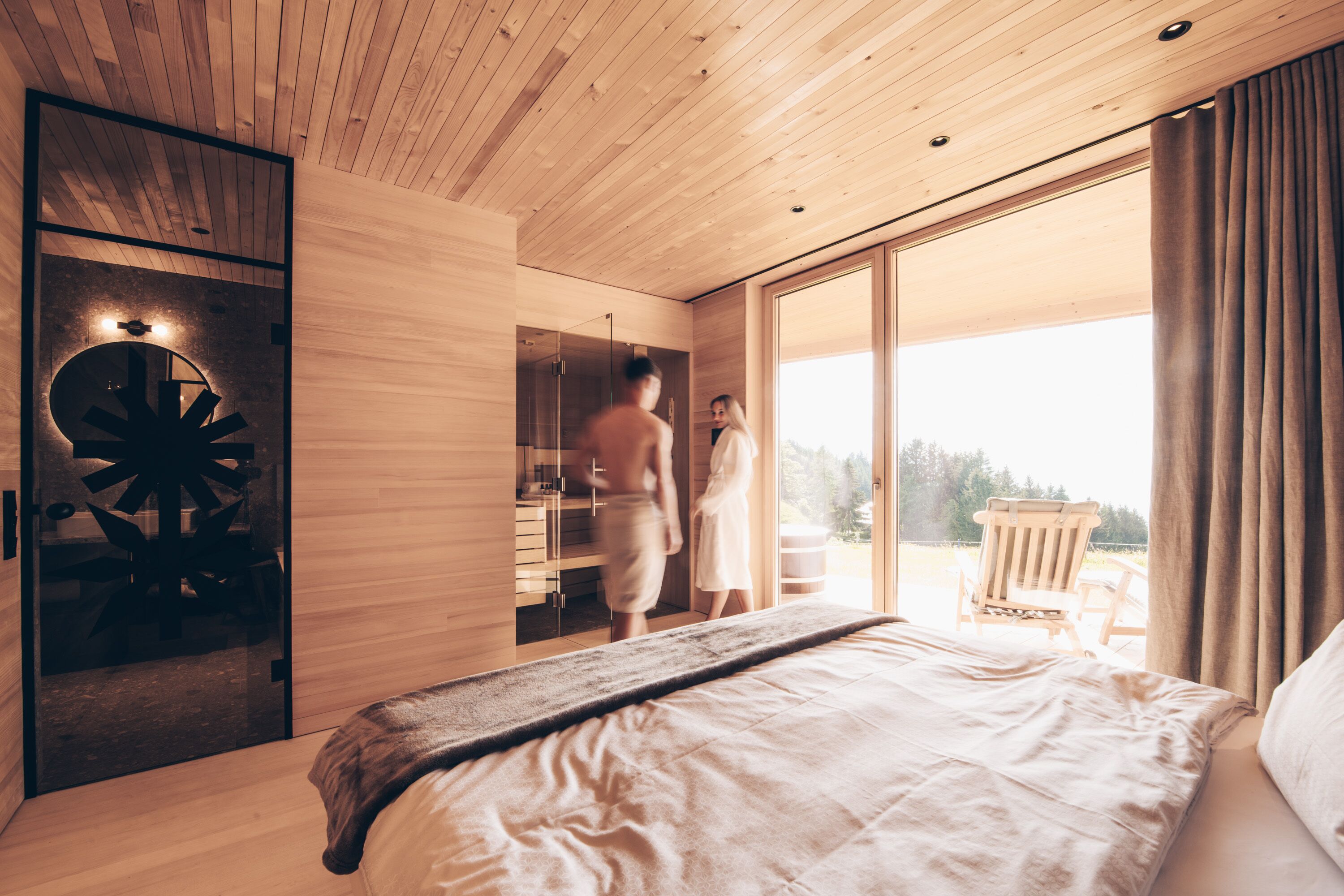 Chalet Deluxe | 2 habitaciones, minibar y caja de seguridad en la habitación 