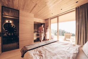 Deluxe Chalet | 2 bedrooms, minibar, in-room safe, individually decorated - Peterhof Chalets (Zwischenwasser)