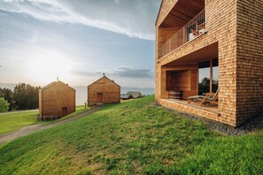 Property grounds - Peterhof Chalets (Zwischenwasser)