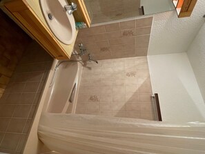 Bathroom - Quiet studio for 4 pers. with terrace in Samoëns (Samoëns)