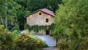 Esterni