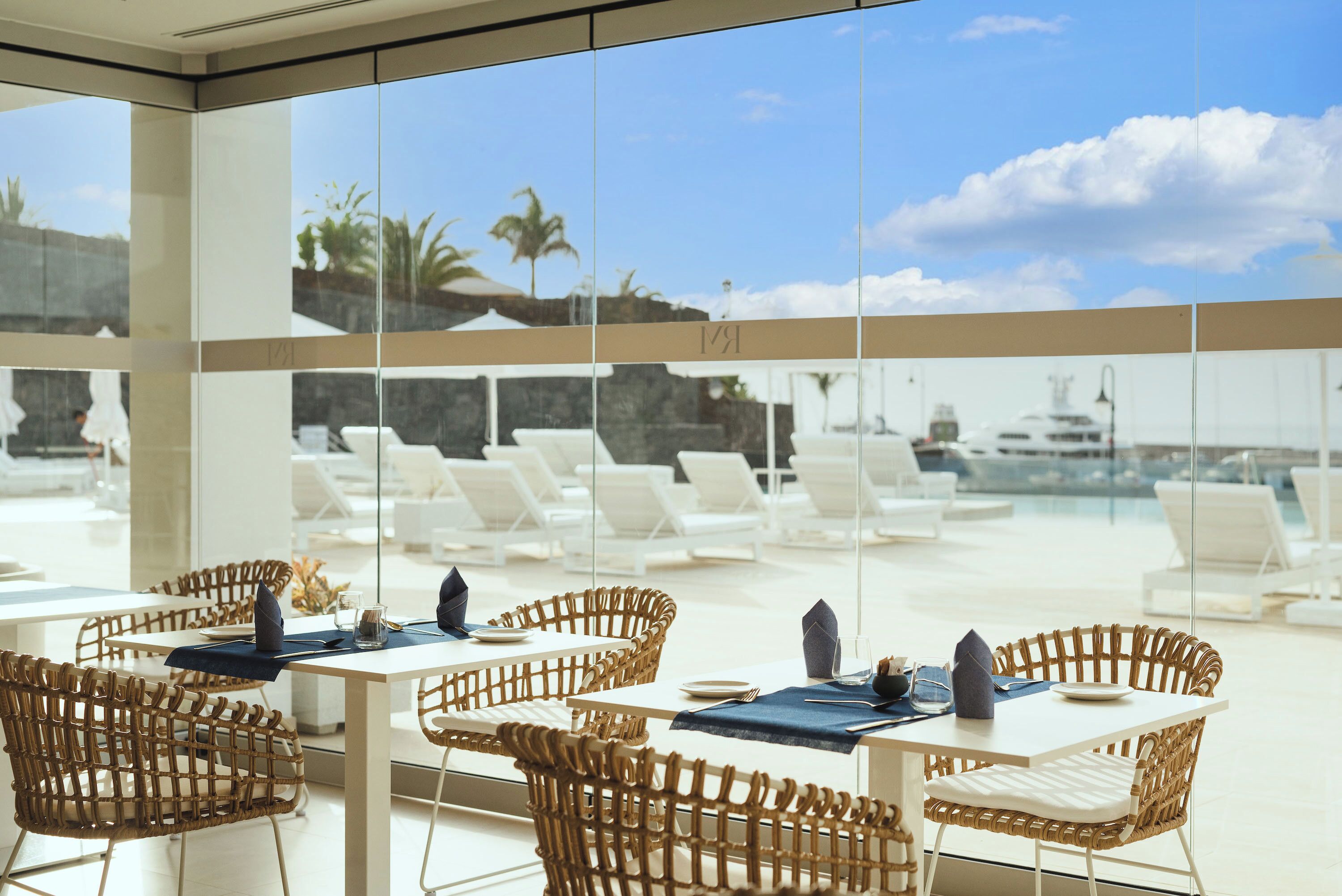 Dagelijks ontbijtbuffet inbegrepen