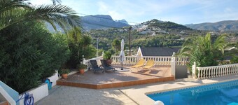 Marvious villa with private pool in quiet area