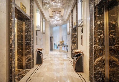 Interior. Yuanlin Hotel
