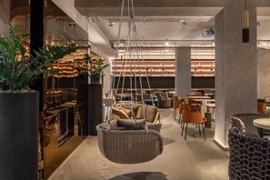 Bar (on property) - City Inn Lviv Smart Hotel (Lviv)
