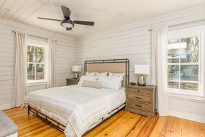 3 habitaciones, cuna de viaje, wifi gratis y ropa de cama 