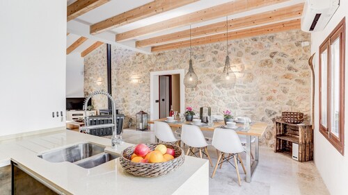 Charming renovated townhouse in the heart of Pollensa