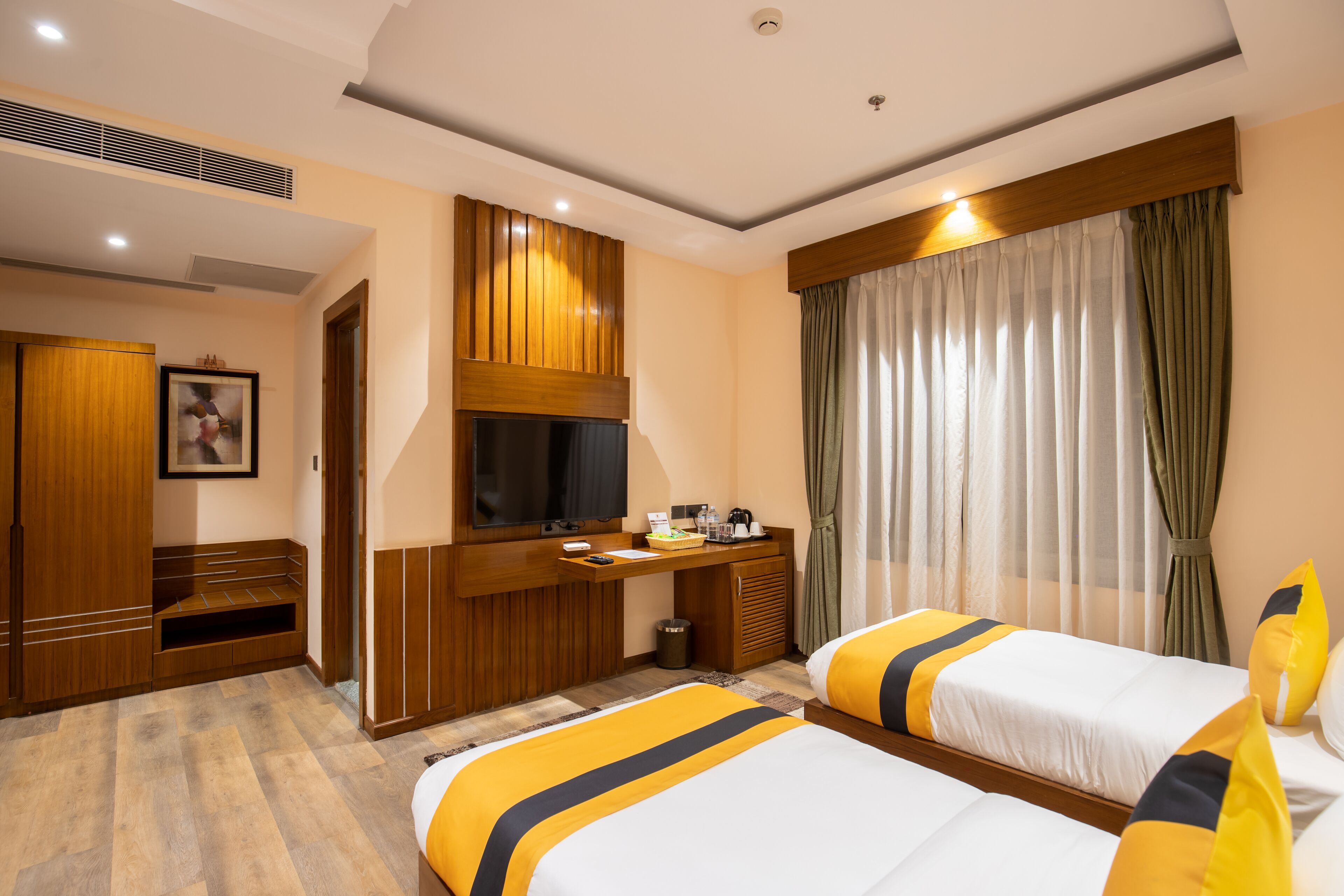 Super Deluxe Twin Room | Minibar, caja de seguridad en la habitación, escritorio y wifi gratis 