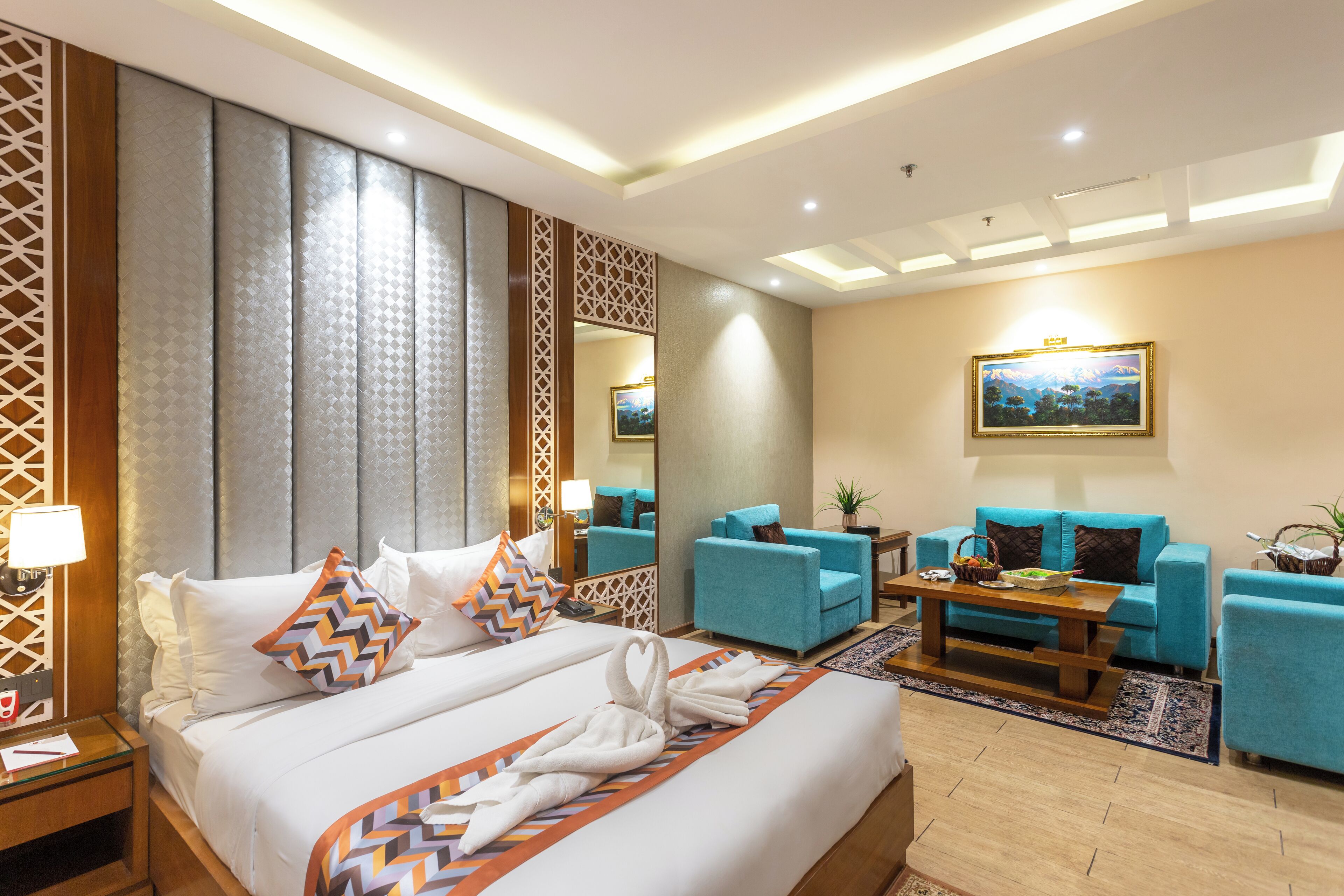 Suite junior | Minibar, caja de seguridad en la habitación, escritorio y wifi gratis 