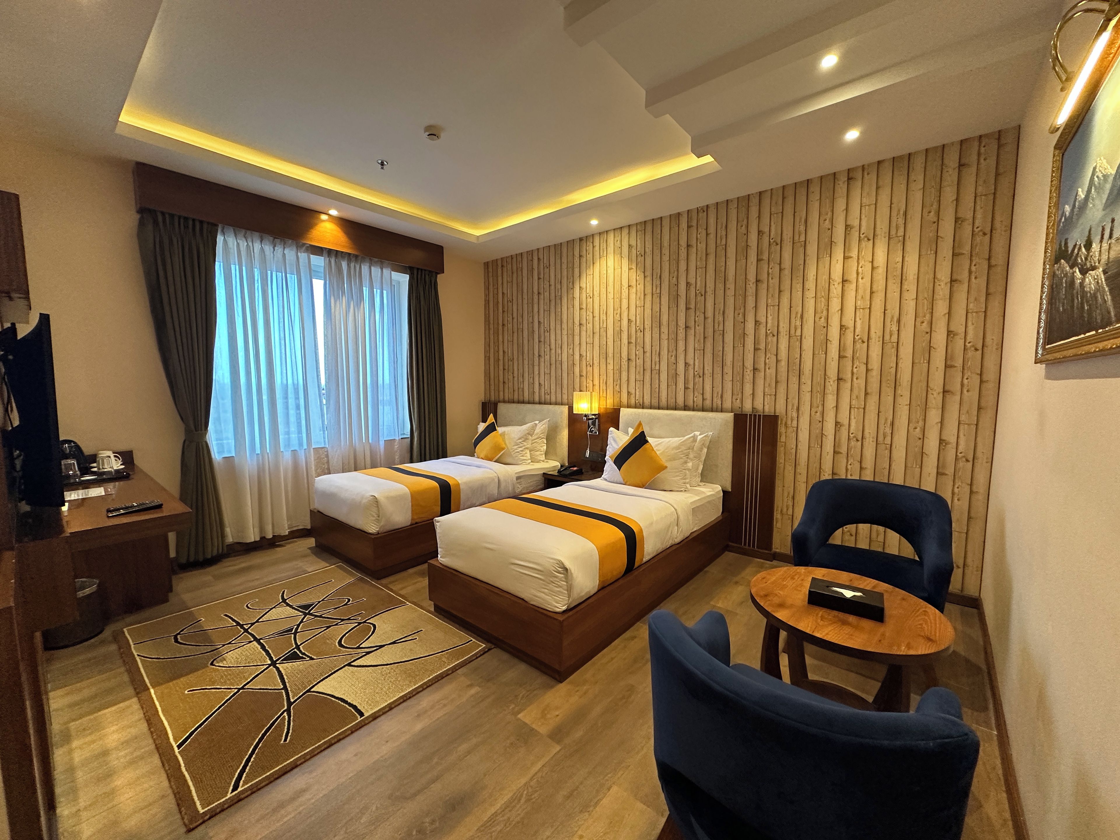 Super Deluxe Twin Room | 高級寝具、ミニバー、セーフティボックス (室内)、デスク