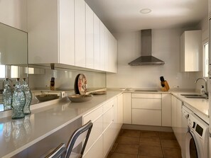 Fridge, microwave, oven, dishwasher